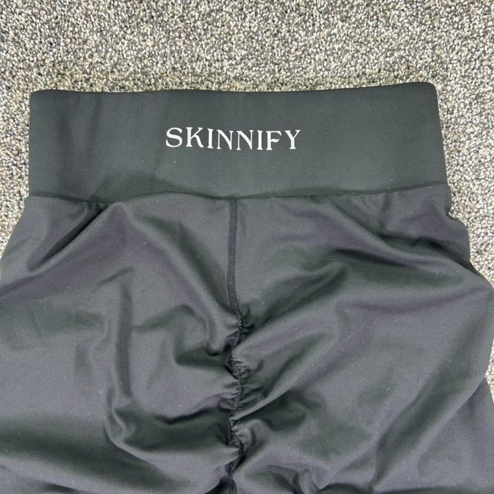 High-Rise Black Ruched Side Track Joggers - Picture 4 of 11